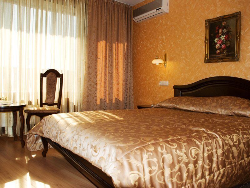 Salute Hotel Kijev Kültér fotó