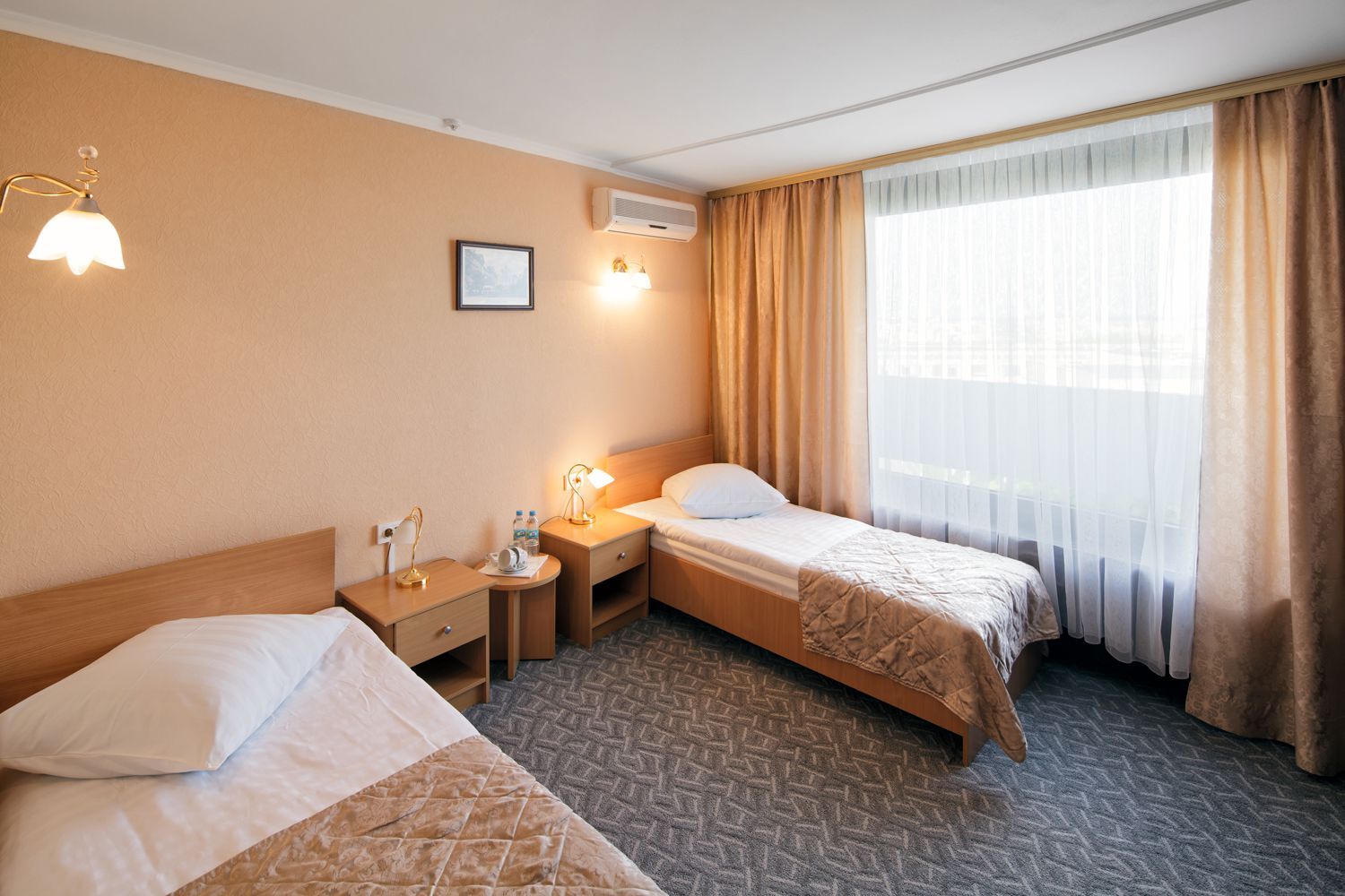 Salute Hotel Kijev Kültér fotó